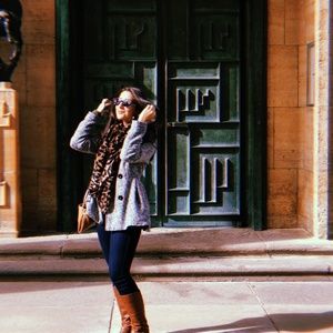 Meet your Posher, Becca